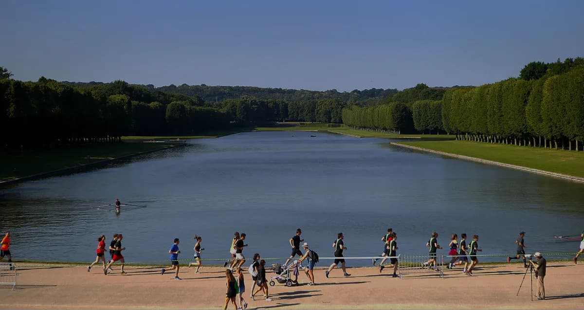 Running Château de Versailles